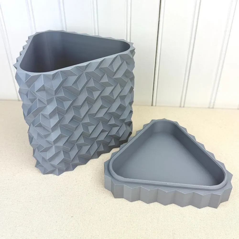 Cobble Planter 02, Indoor Flower Pot, Tabletop Planter, Triangular Design